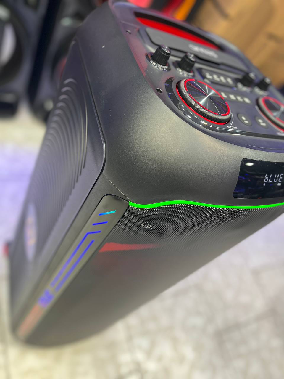 Image 2025-12-08 00-29-20